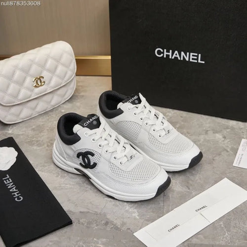 C - SNEAKERS