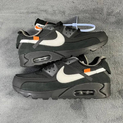 N - SNEAKERS