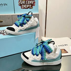 L - SNEAKERS