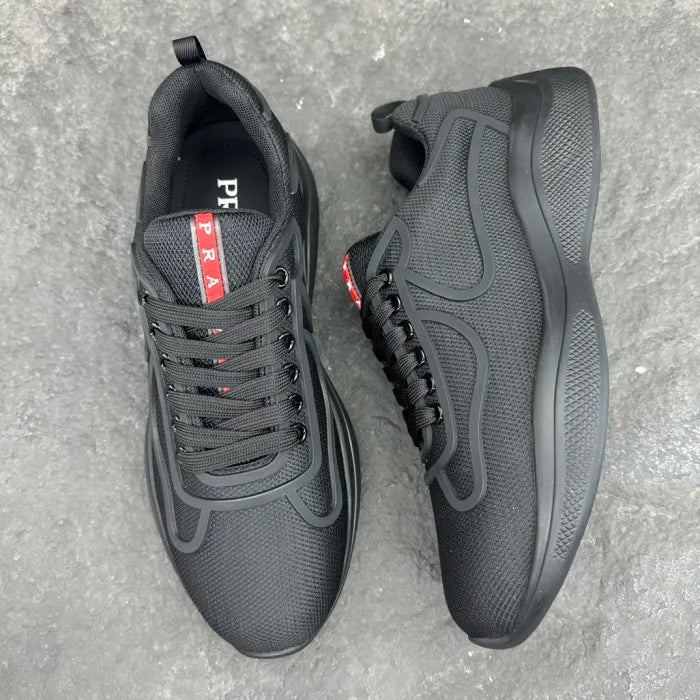 P - SNEAKERS