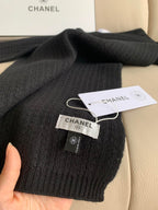 Black pit-pattern knitted scarf, three-dimensional double-standard thermal shawl