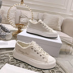 D - SNEAKERS