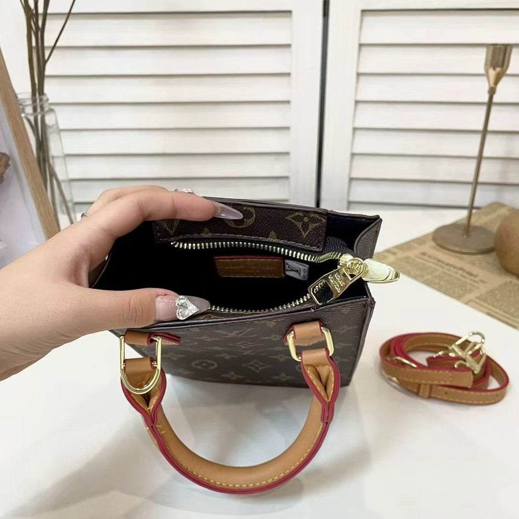Classic Tote Bag With Crossbody Strap