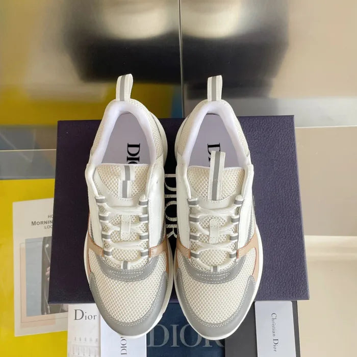 D - SNEAKERS