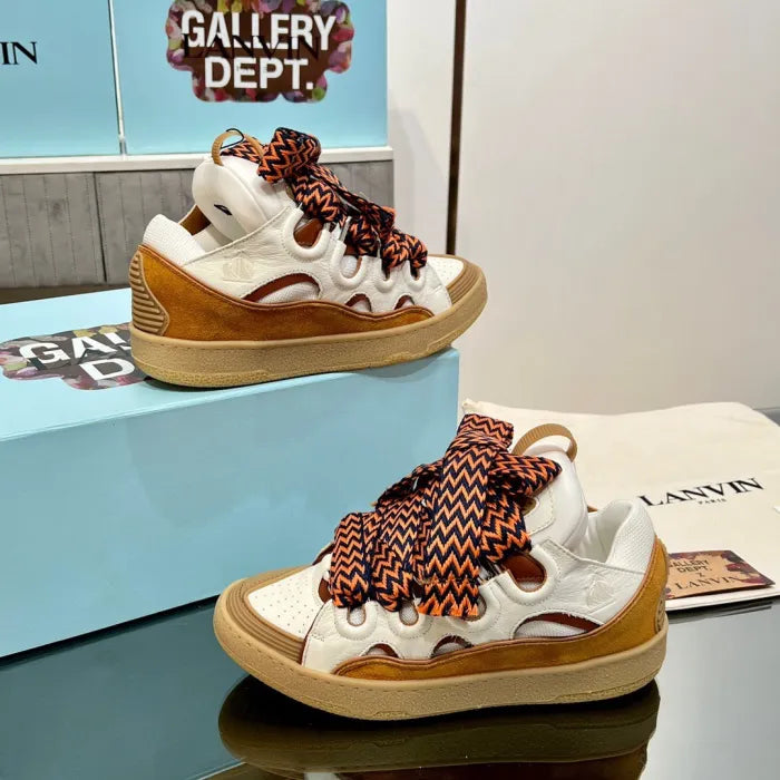 L - SNEAKERS
