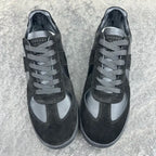 M - SNEAKERS