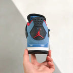 N - SNEAKERS