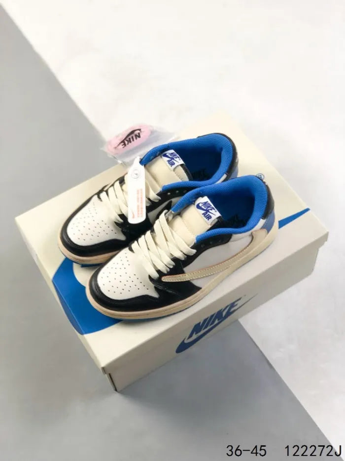 N - SNEAKERS