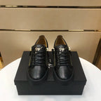 G - SNEAKERS