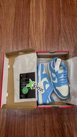 N - SNEAKERS